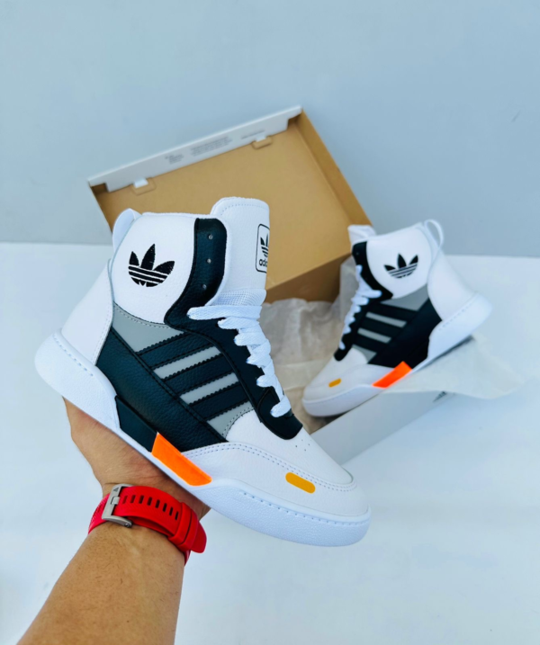 BOTA ADIDAS COSIDA